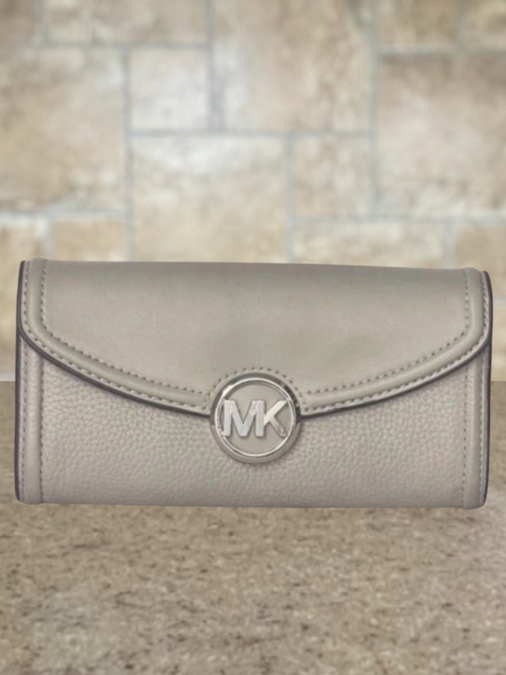 Michael Kors Fulton Snap Wallet Pebble Leather Pearl Gray
